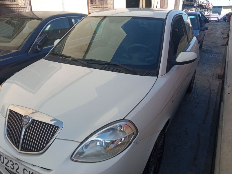 lancia ypsilon (843_) del año 2009