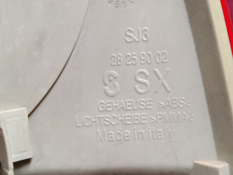 Recambio de piloto trasero izquierdo para volkswagen touareg (7la, 7l6, 7l7) 5.0 v10 tdi referencia OEM IAM   