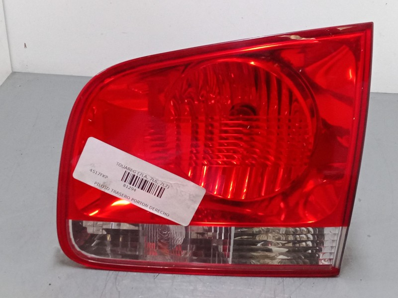 Recambio de piloto trasero porton derecho para volkswagen touareg (7la, 7l6, 7l7) 5.0 v10 tdi referencia OEM IAM   