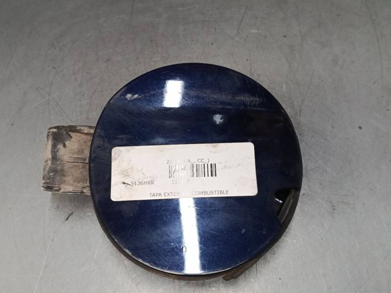 TAPA EXTERIOR COMBUSTIBLE 