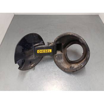 TAPA EXTERIOR COMBUSTIBLE 