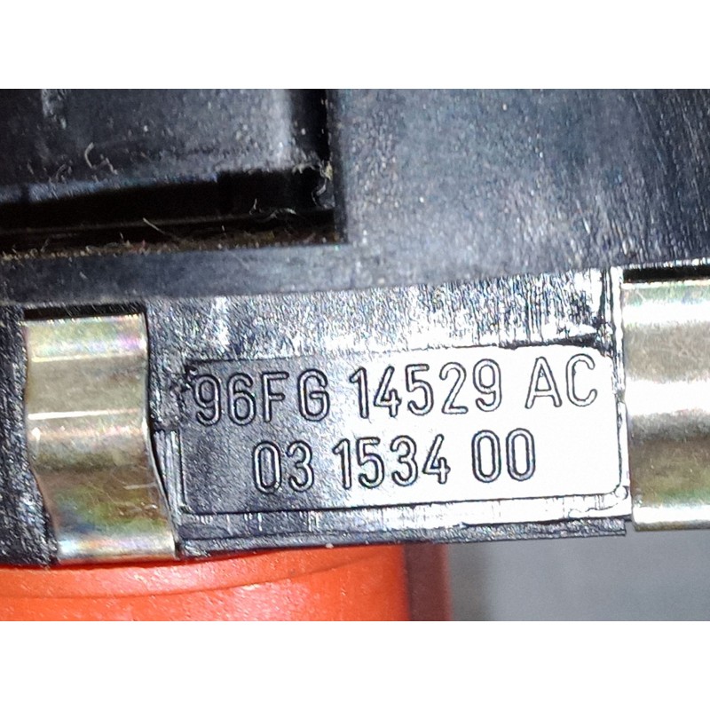 Recambio de mando elevalunas delantero derecho para ford fiesta v (jh_, jd_) 1.4 16v referencia OEM IAM   