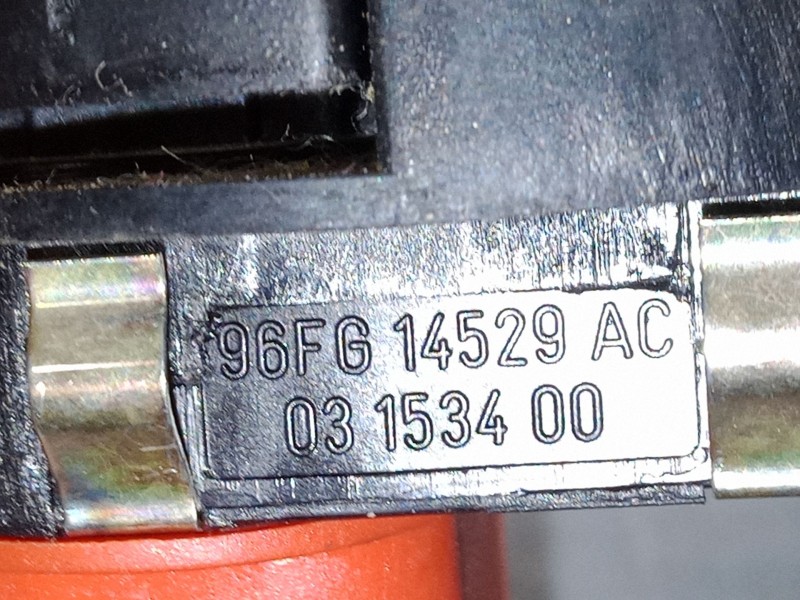 Recambio de mando elevalunas delantero derecho para ford fiesta v (jh_, jd_) 1.4 16v referencia OEM IAM   