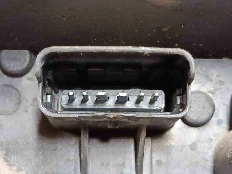 Recambio de piloto trasero derecho para renault clio iii (br0/1, cr0/1) 1.4 16v referencia OEM IAM   