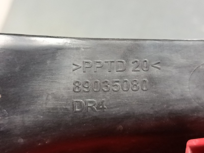 Recambio de piloto trasero derecho para renault clio iii (br0/1, cr0/1) 1.4 16v referencia OEM IAM   