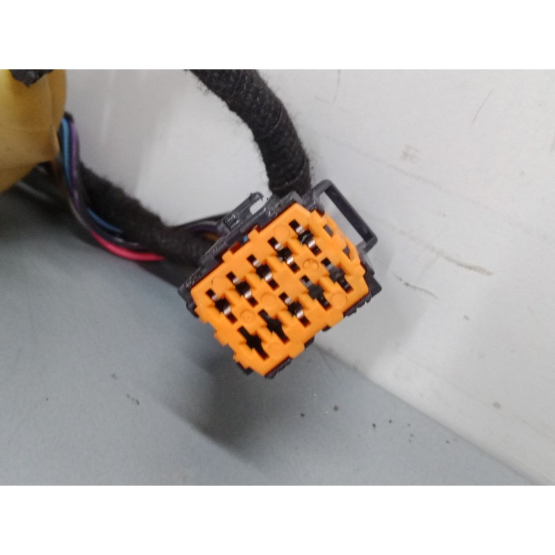 Recambio de retrovisor electrico izquierdo para citroën c4 ii (nc_) 1.6 hdi 110 referencia OEM IAM   