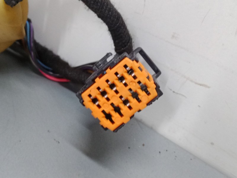 Recambio de retrovisor electrico izquierdo para citroën c4 ii (nc_) 1.6 hdi 110 referencia OEM IAM   