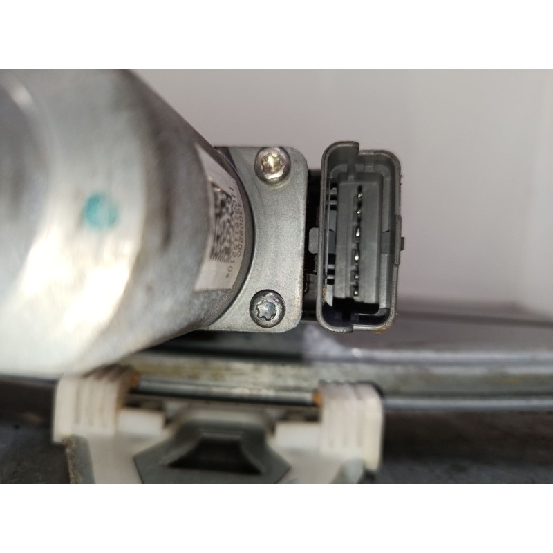 Recambio de elevalunas electrico delantero derecho para citroën c4 ii (nc_) 1.6 hdi 110 referencia OEM IAM   