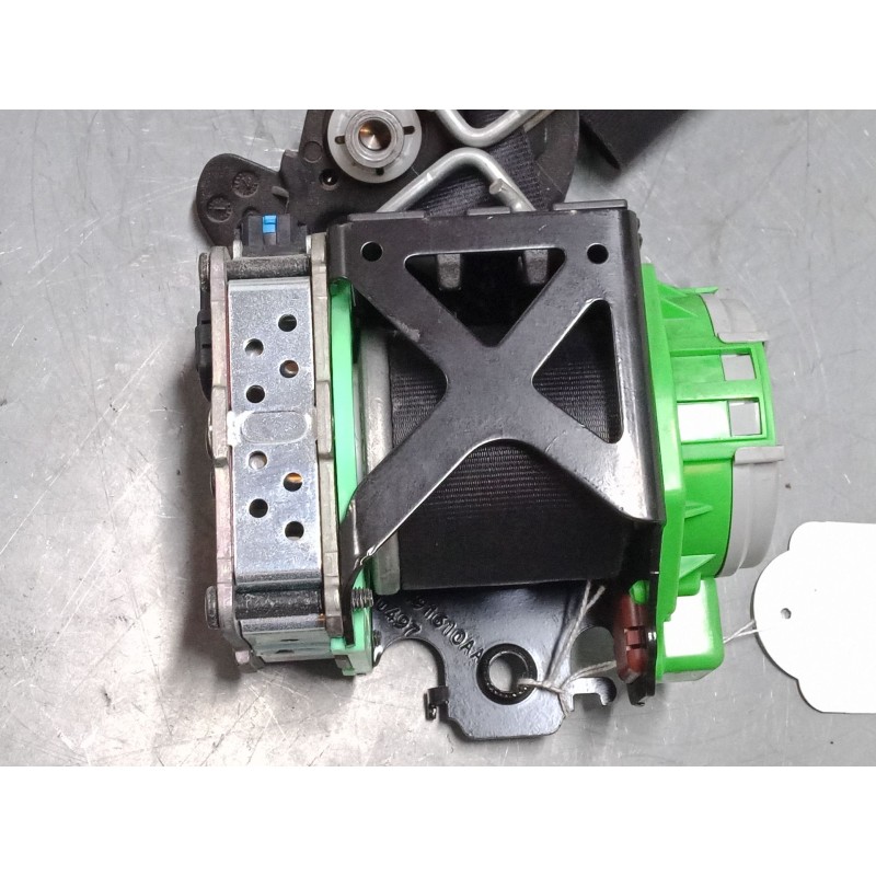Recambio de cinturon seguridad delantero derecho para citroën c4 ii (nc_) 1.6 hdi 110 referencia OEM IAM   