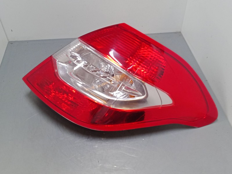 Recambio de piloto trasero derecho para citroën c4 ii (nc_) 1.6 hdi 110 referencia OEM IAM   