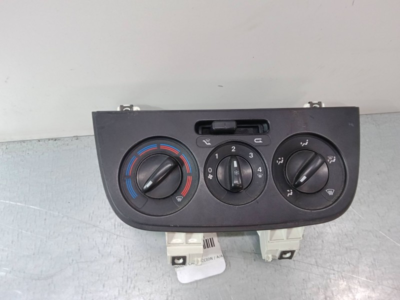 Recambio de mando calefaccion / a/a para peugeot bipper (aa_) 1.4 hdi referencia OEM IAM   