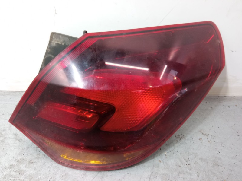 Recambio de piloto trasero derecho para opel astra j (p10) 2.0 cdti (68) referencia OEM IAM   