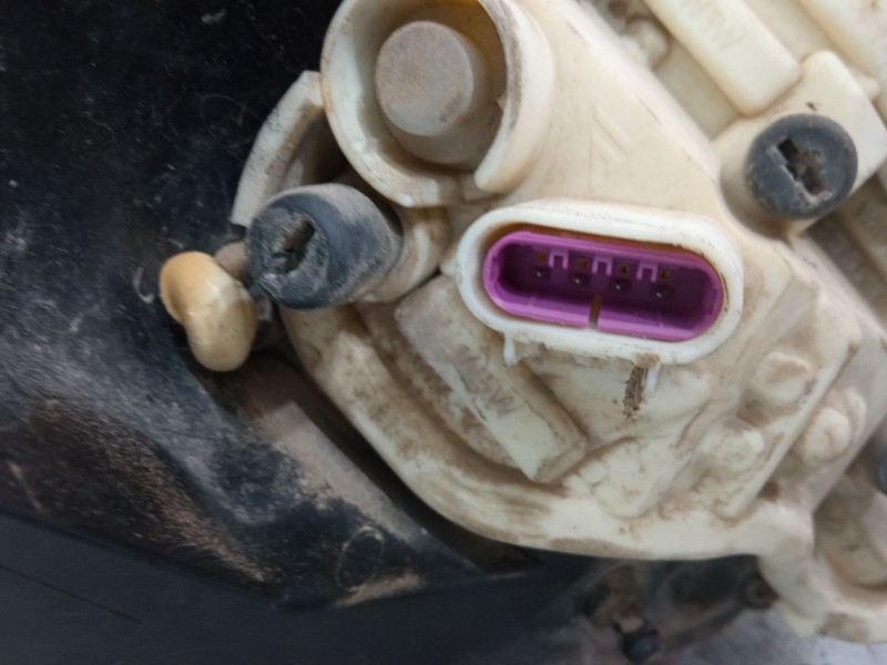 Recambio de piloto trasero derecho para opel astra j (p10) 2.0 cdti (68) referencia OEM IAM   