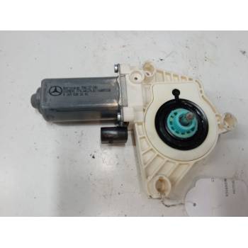 MOTOR ELEVALUNA DELANTERO DERECHO 
