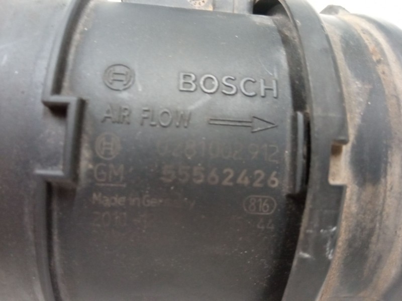 Recambio de caudalimetro para opel astra j (p10) 2.0 cdti (68) referencia OEM IAM 55562426  