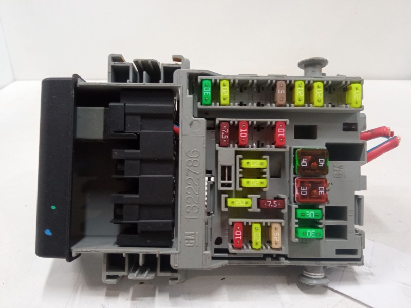 Recambio de bsi para opel astra j (p10) 2.0 cdti (68) referencia OEM IAM 13222786  