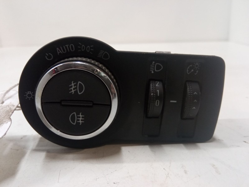 Recambio de conmutador de luces para opel astra j (p10) 2.0 cdti (68) referencia OEM IAM   