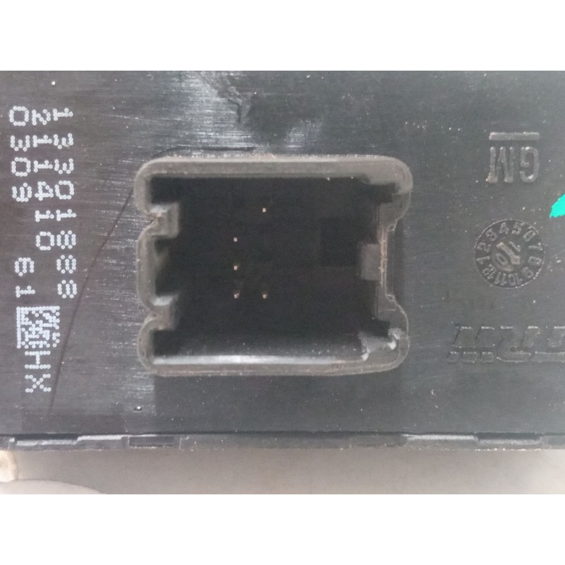 Recambio de mando elevalunas trasero derecho para opel astra j (p10) 2.0 cdti (68) referencia OEM IAM   
