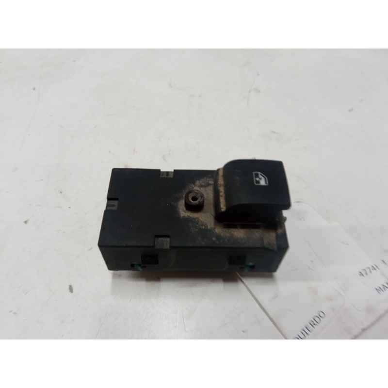 Recambio de mando elevalunas trasero izquierdo para opel astra j (p10) 2.0 cdti (68) referencia OEM IAM   