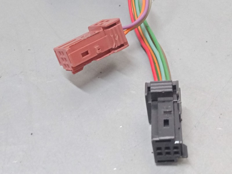 Recambio de retrovisor electrico izquierdo para peugeot 5008 (0u_, 0e_) 1.6 bluehdi 120 referencia OEM IAM   