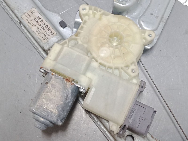 Recambio de elevalunas electrico delantero derecho para peugeot 5008 (0u_, 0e_) 1.6 bluehdi 120 referencia OEM IAM   