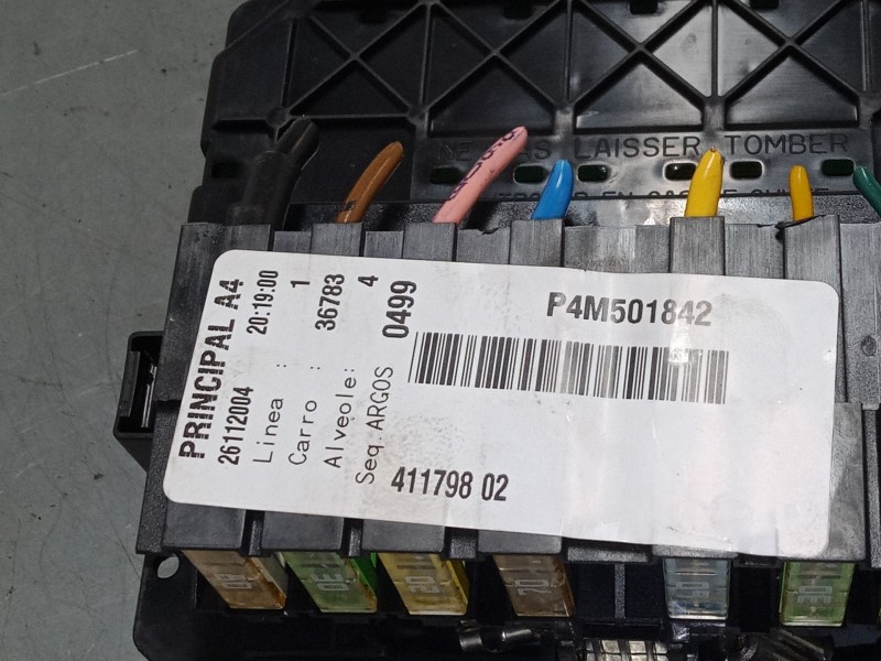 Recambio de caja reles / fusibles para citroën c3 pluriel (hb_) 1.4 hdi referencia OEM IAM 9643498780 T118470004K 