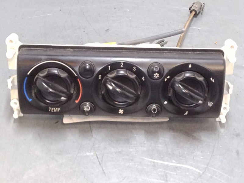Recambio de mando calefaccion / a/a para mini mini (r50, r53) one referencia OEM IAM 64111502214  