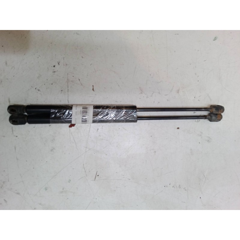 Recambio de amortiguadores malet/porton para renault clio ii (bb_, cb_) 1.2 (bb0a, bb0f, bb10, bb1k, bb28, bb2d, bb2h, cb0a,... 