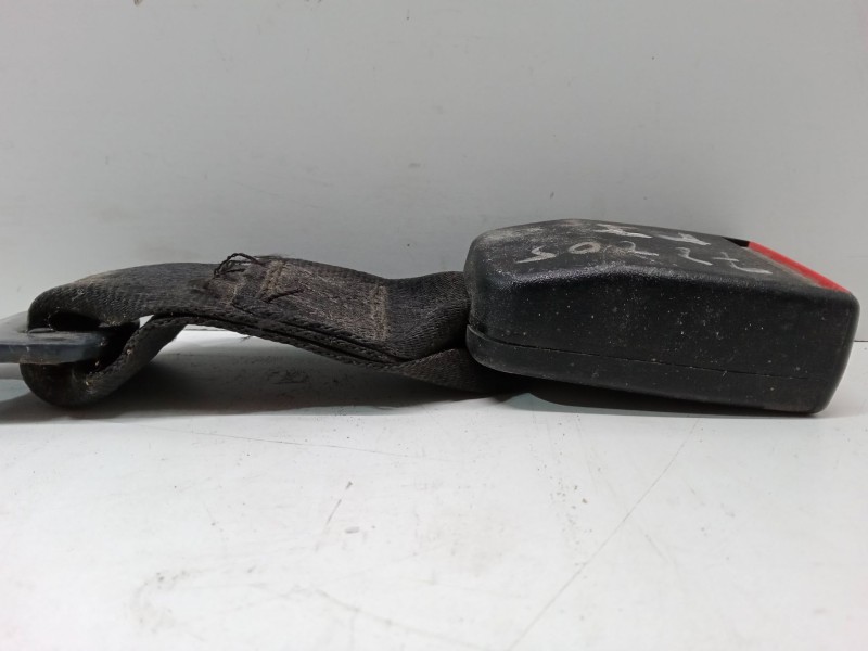 Recambio de anclaje cinturon trasero derecho para citroën c15 furgoneta/monovolumen (vd_) 1.9 d referencia OEM IAM   