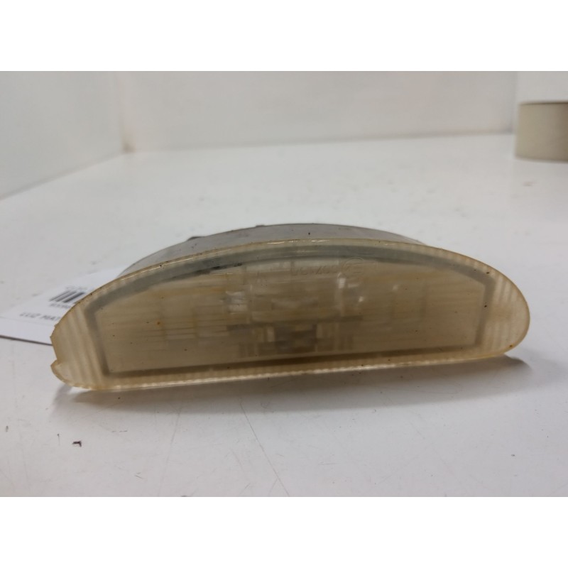 Recambio de luz matricula para renault clio ii (bb_, cb_) 1.2 (bb0a, bb0f, bb10, bb1k, bb28, bb2d, bb2h, cb0a,... referencia OEM