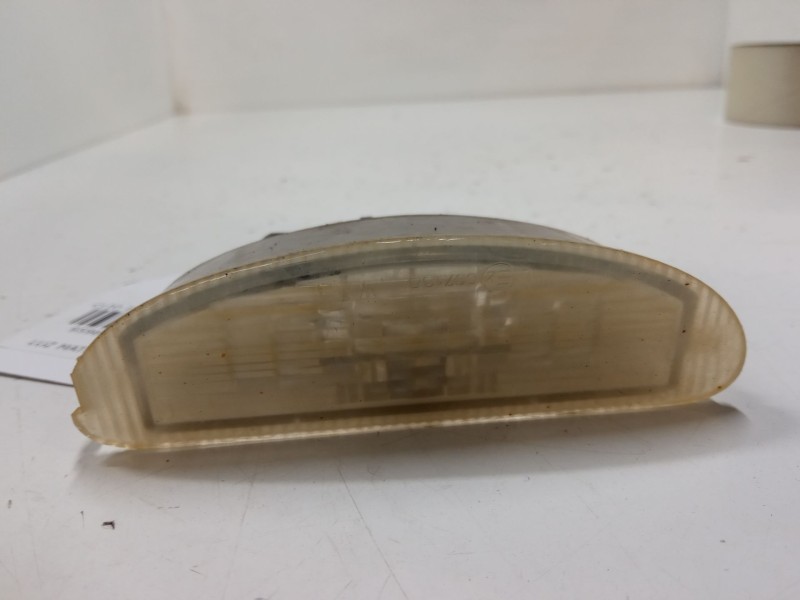 Recambio de luz matricula para renault clio ii (bb_, cb_) 1.2 (bb0a, bb0f, bb10, bb1k, bb28, bb2d, bb2h, cb0a,... referencia OEM