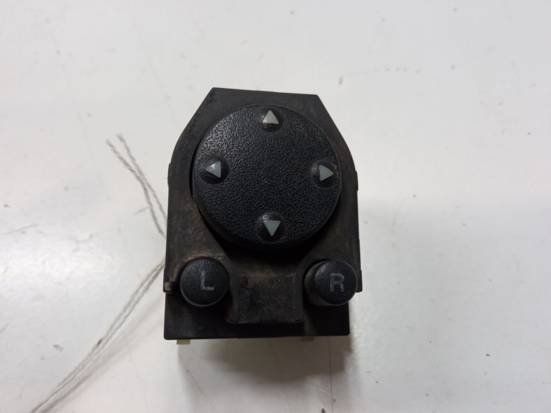 Recambio de mando retrovisor para audi 80 b4 sedán (8c2) 2.3 e quattro referencia OEM IAM 893959565  