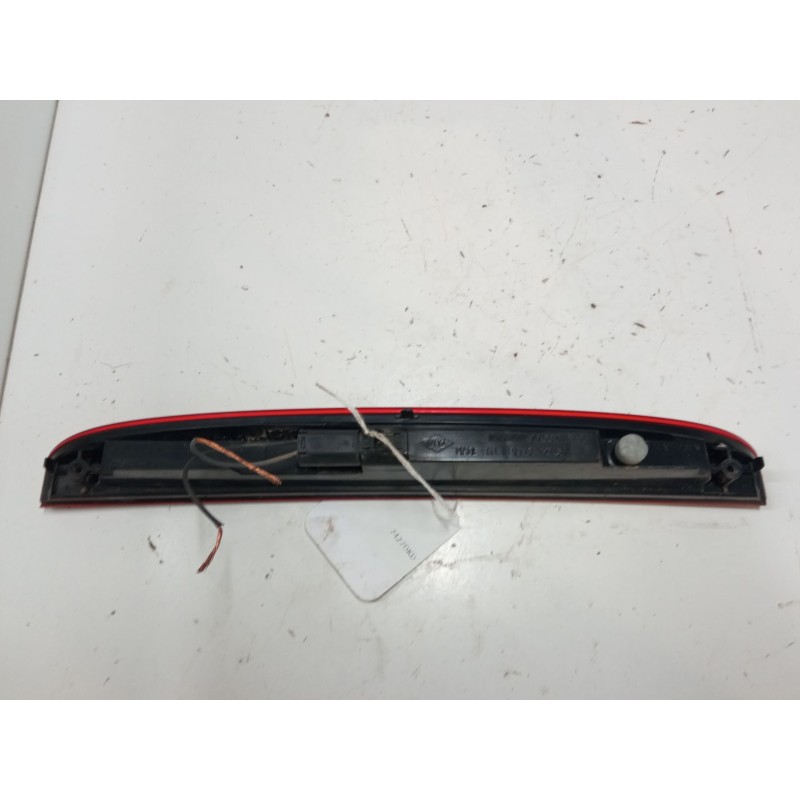 Recambio de luz central de freno para renault clio ii (bb_, cb_) 1.5 dci (b/cb07) referencia OEM IAM 7700710753  