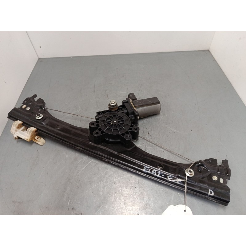 Recambio de elevalunas electrico delantero derecho para fiat 500 c (312_) 1.3 d multijet (312cxe1a, 312axe1a) referencia OEM IAM