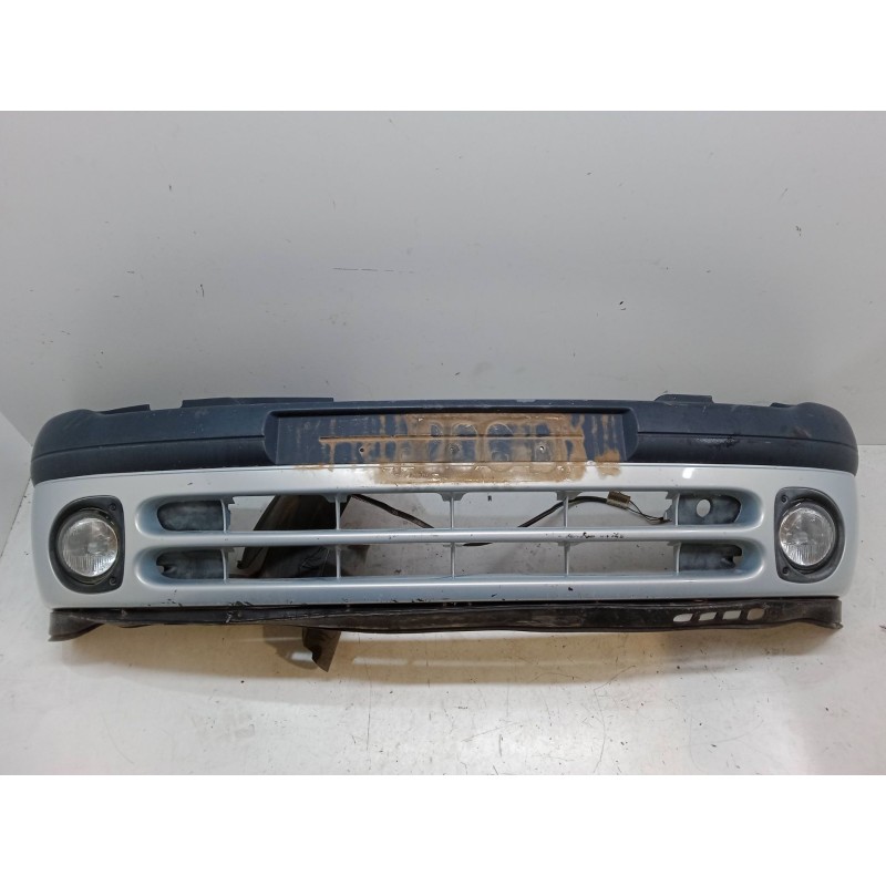 Recambio de paragolpes delantero para renault clio ii (bb_, cb_) 1.2 (bb0a, bb0f, bb10, bb1k, bb28, bb2d, bb2h, cb0a,... referen