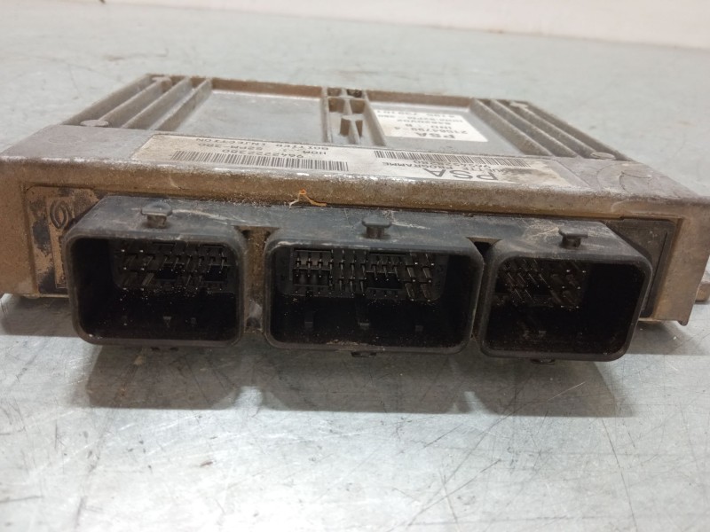 Recambio de centralita motor uce para citroën c3 i (fc_, fn_) 1.4 i referencia OEM IAM 9642222380  