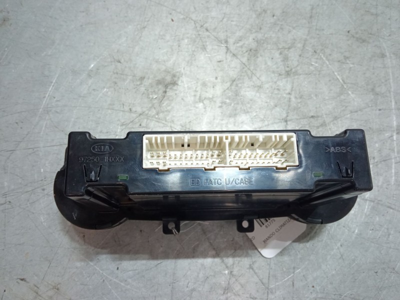 Recambio de mando climatizador para kia cee´d hatchback (ed) 1.6 referencia OEM IAM 972501H500  