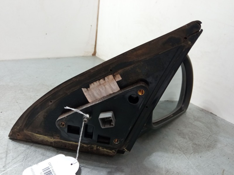 Recambio de retrovisor electrico derecho para kia cee´d hatchback (ed) 1.6 referencia OEM IAM   