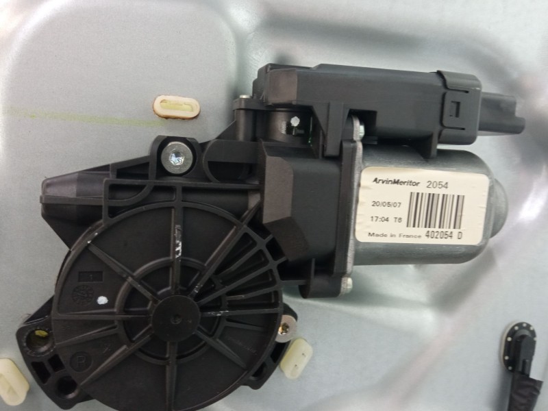 Recambio de elevalunas electrico delantero derecho para kia cee´d hatchback (ed) 1.6 referencia OEM IAM   