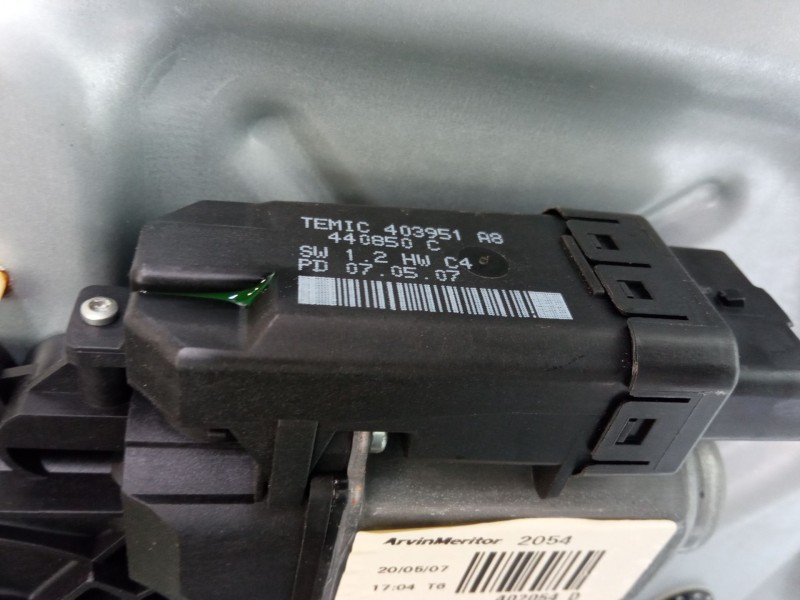 Recambio de elevalunas electrico delantero derecho para kia cee´d hatchback (ed) 1.6 referencia OEM IAM   