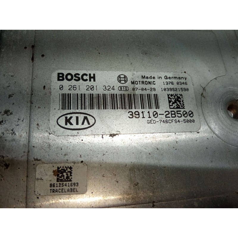 Recambio de centralita motor uce para kia cee´d hatchback (ed) 1.6 referencia OEM IAM 391102B500 0261201324 