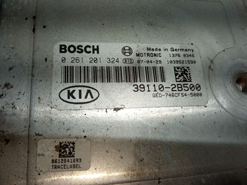 Recambio de centralita motor uce para kia cee´d hatchback (ed) 1.6 referencia OEM IAM 391102B500 0261201324 