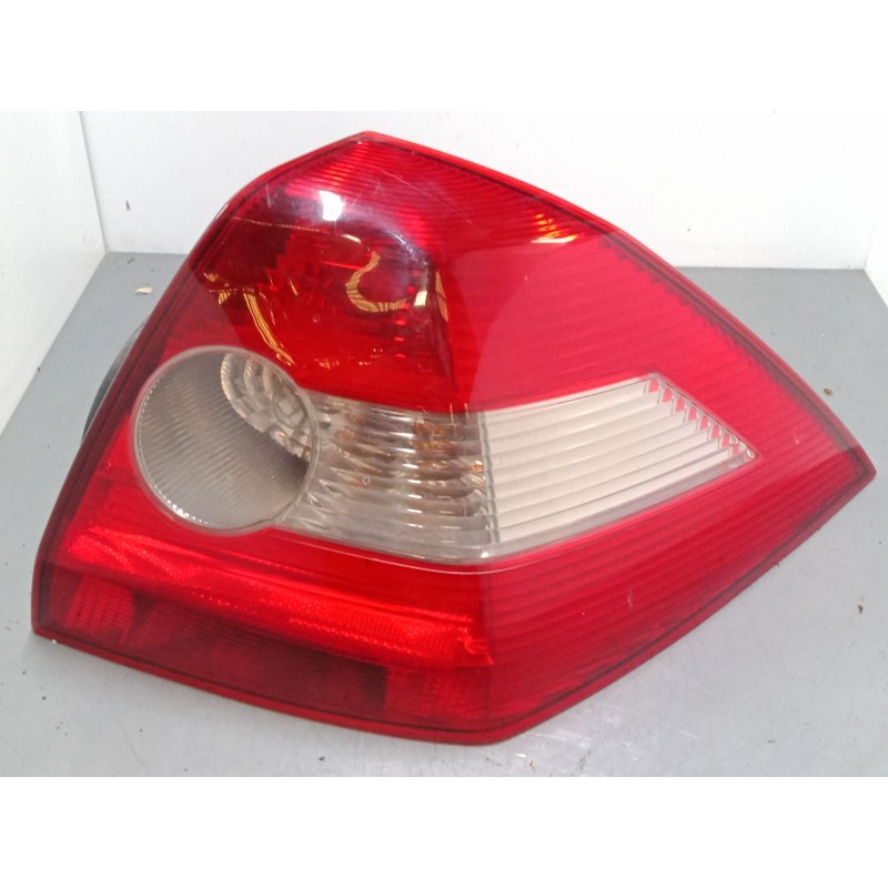 Recambio de piloto trasero derecho para renault megane ii sedán (lm0/1_) 1.5 dci (lm1e) referencia OEM IAM   