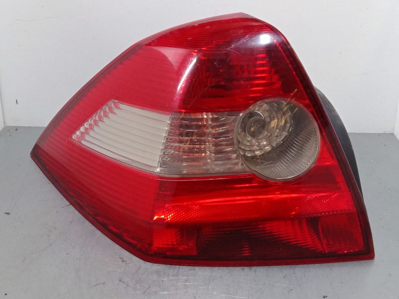 Recambio de piloto trasero izquierdo para renault megane ii sedán (lm0/1_) 1.5 dci (lm1e) referencia OEM IAM   