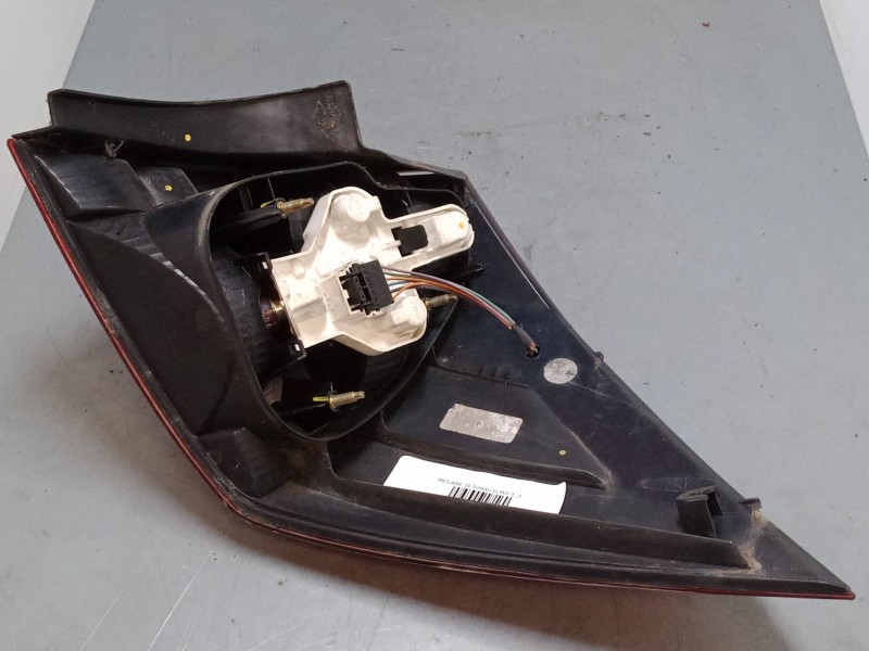 Recambio de piloto trasero izquierdo para renault megane ii sedán (lm0/1_) 1.5 dci (lm1e) referencia OEM IAM   