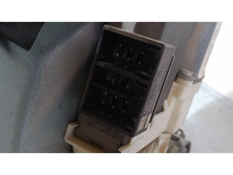 Recambio de elevalunas electrico izquierdo 3p para seat ibiza iii (6l1) 1.9 tdi referencia OEM IAM 6L2959802  