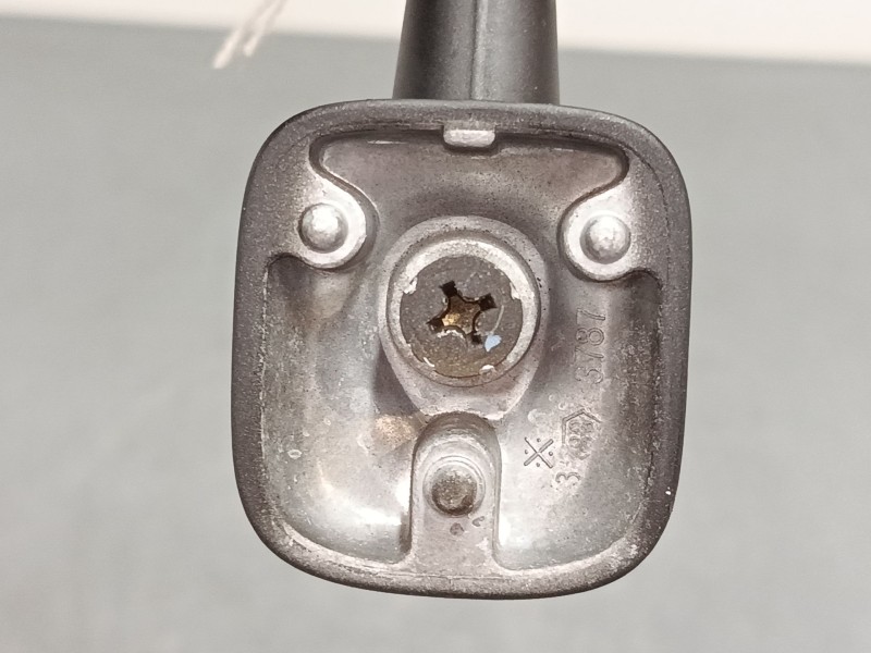 Recambio de retrovisor interior para mitsubishi colt v (cj_, cp_) 1300 gl,glx (cj1a) referencia OEM IAM   