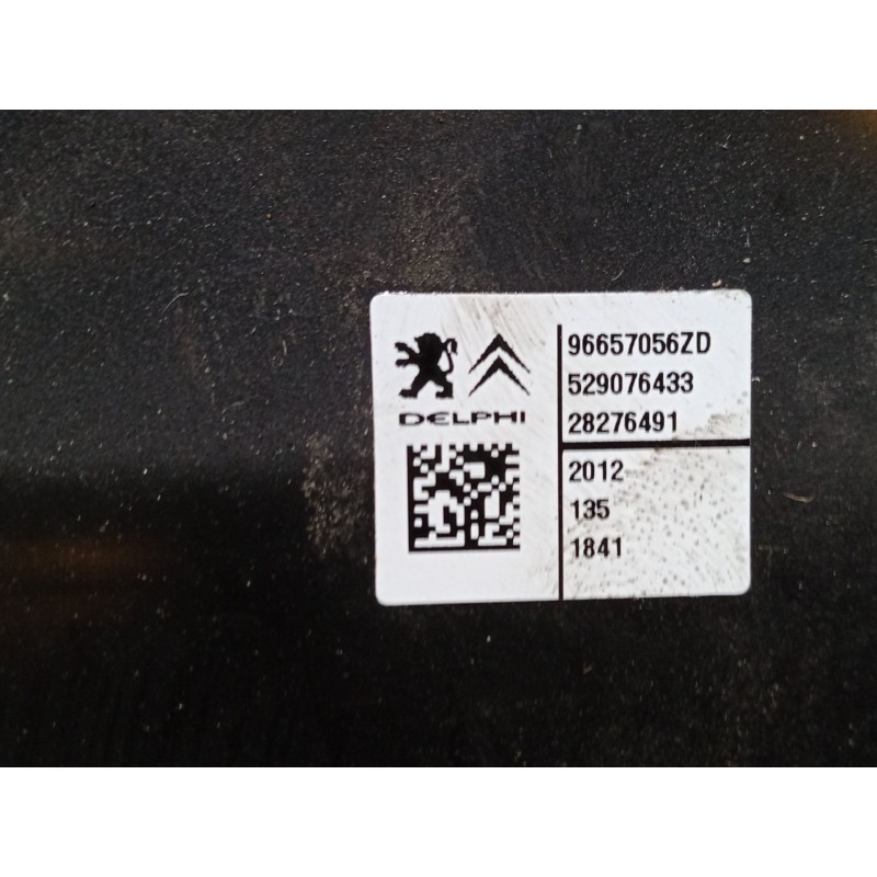 Recambio de mando elevalunas delantero derecho para citroën c4 ii (nc_) 1.6 hdi 90 referencia OEM IAM   