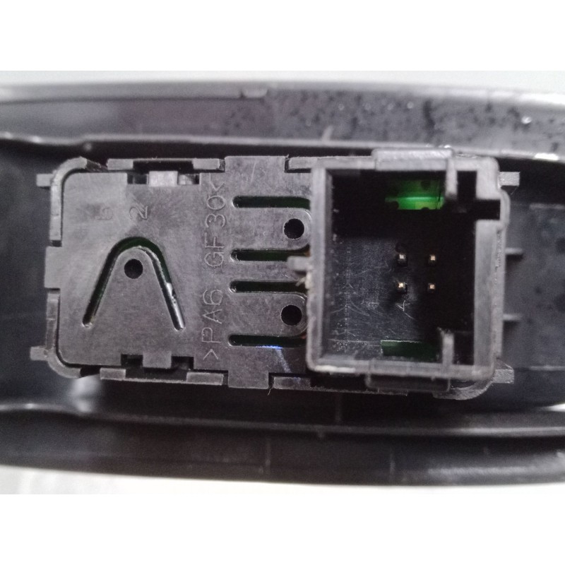 Recambio de mando elevalunas trasero izquierdo para citroën c4 ii (nc_) 1.6 hdi 90 referencia OEM IAM   