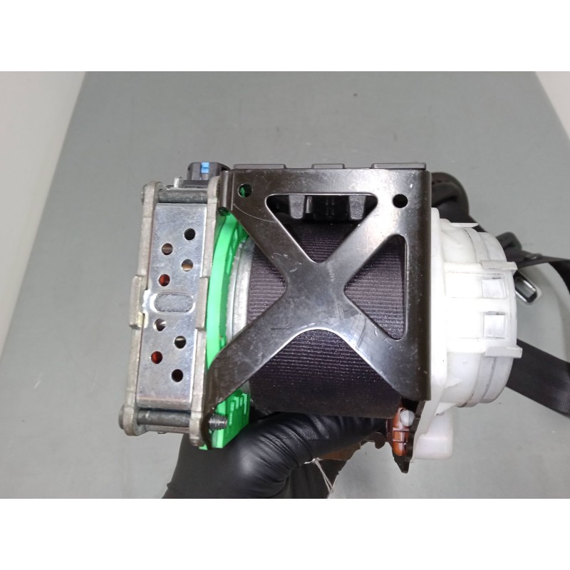 Recambio de cinturon seguridad delantero izquierdo para citroën c4 ii (nc_) 1.6 hdi 90 referencia OEM IAM   